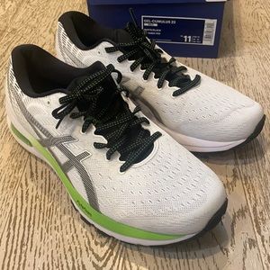 ASICS Gel-Cumulus 22 (M 11)